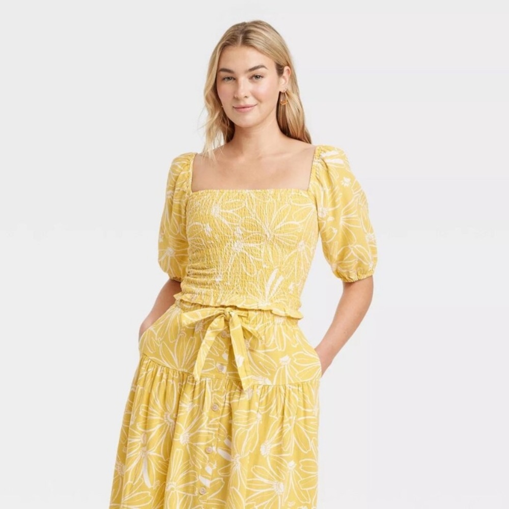 Universal Thread Women's Off Shoulder Puff Elbow Sleeve Blouse in Yellow Floral